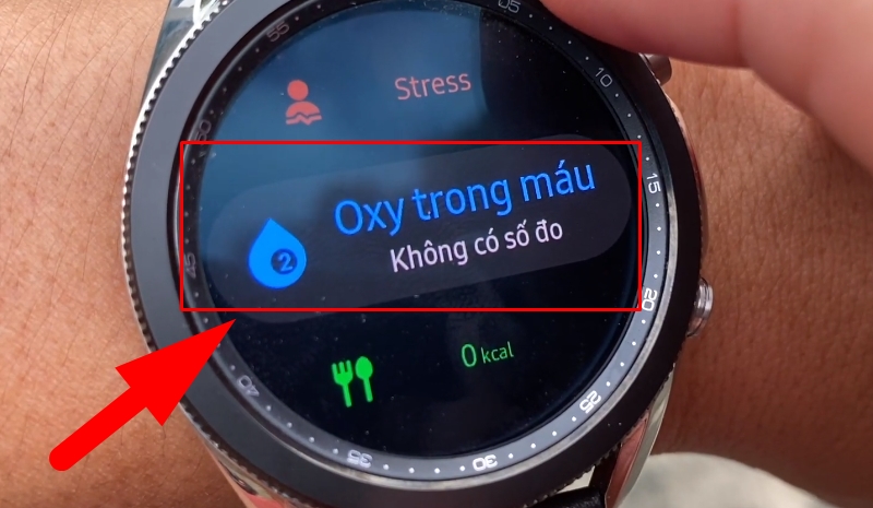  Chọn Oxy trong máu để bắt đầu đo